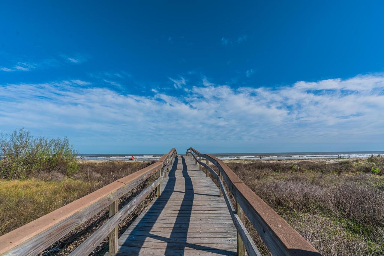 Sunny Daze Walk To Beach 2 Decks Pet Friendly Has A Mini Bar 加尔维斯敦 外观 照片