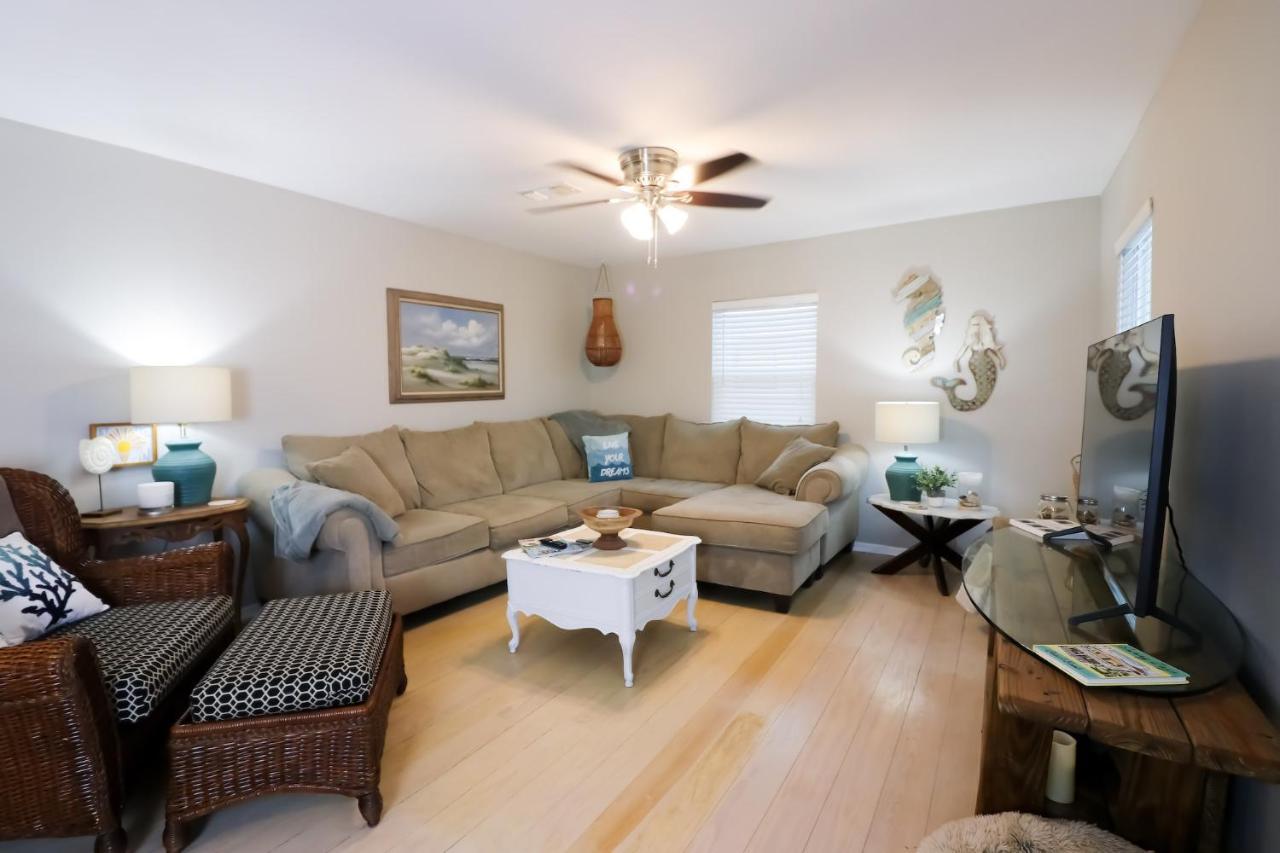 Sunny Daze Walk To Beach 2 Decks Pet Friendly Has A Mini Bar 加尔维斯敦 外观 照片