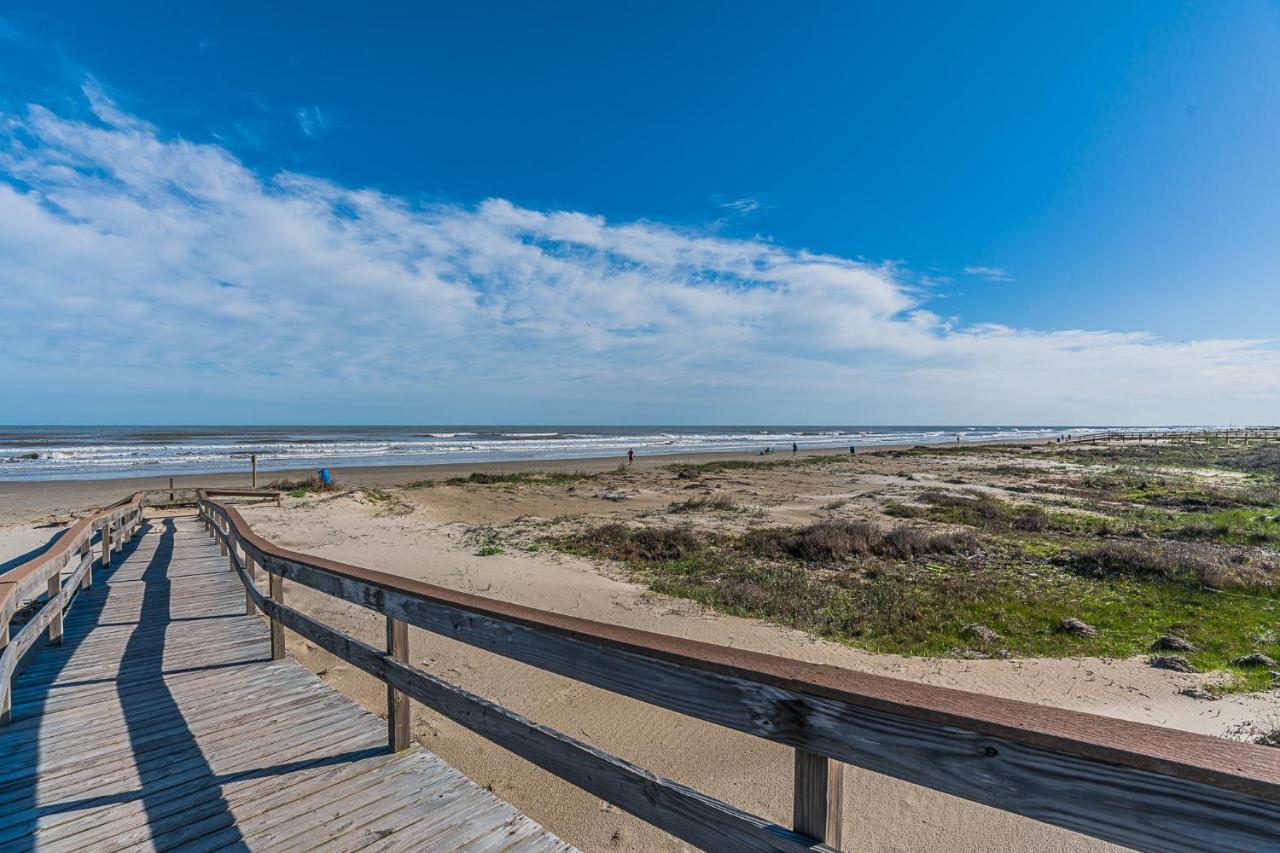 Sunny Daze Walk To Beach 2 Decks Pet Friendly Has A Mini Bar 加尔维斯敦 外观 照片