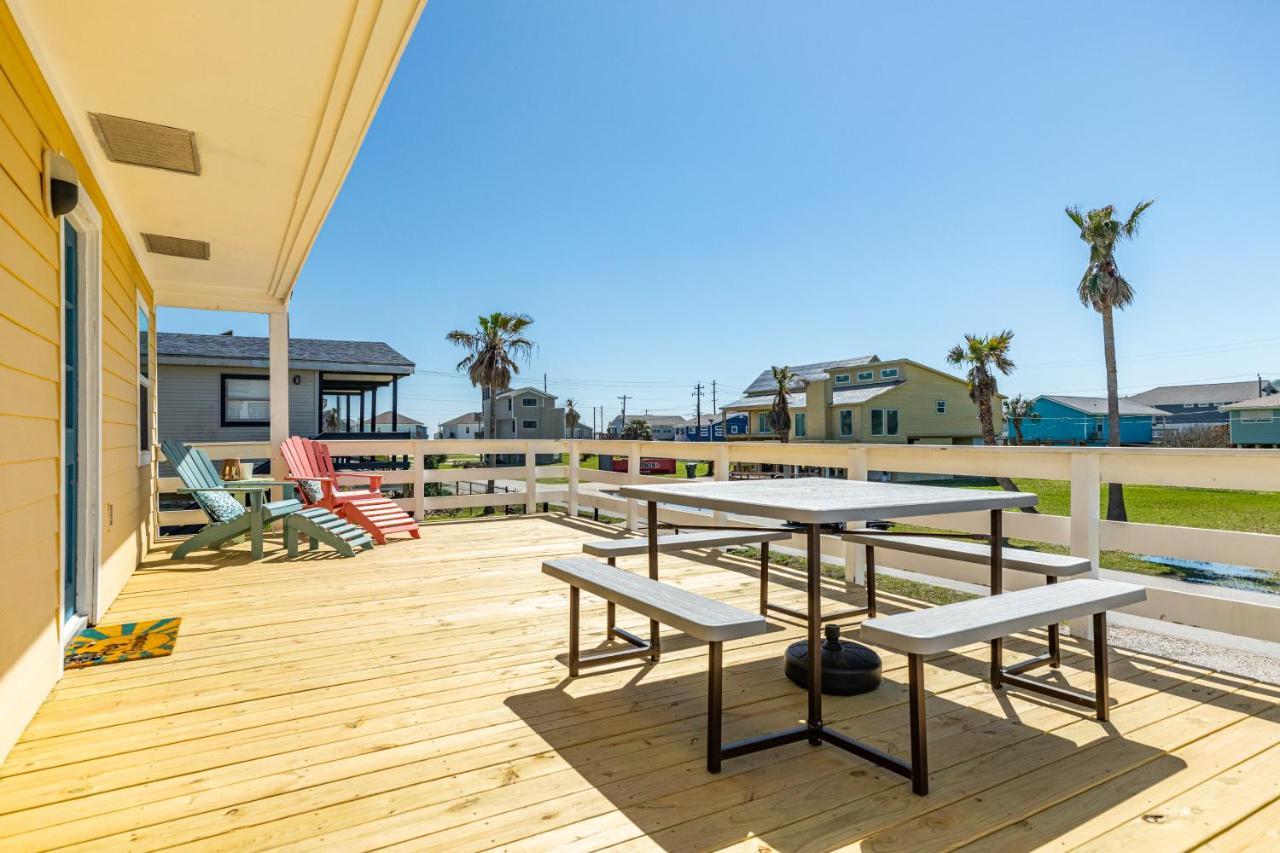 Sunny Daze Walk To Beach 2 Decks Pet Friendly Has A Mini Bar 加尔维斯敦 外观 照片